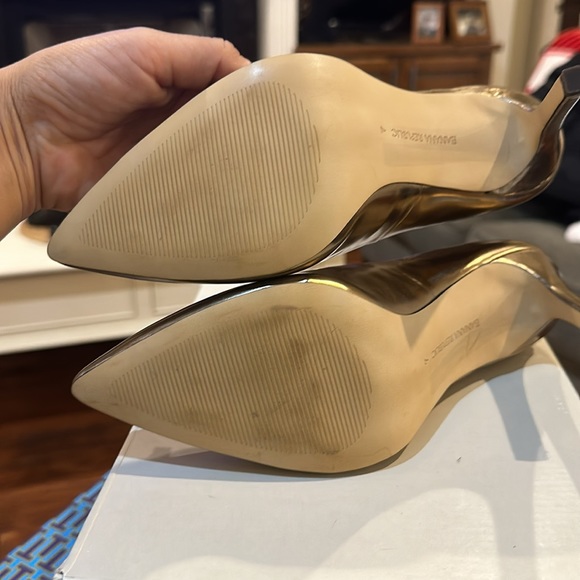 Banana Republic "Ninah" Shine Bronze Pumps Size 7 - Picture 5 of 6